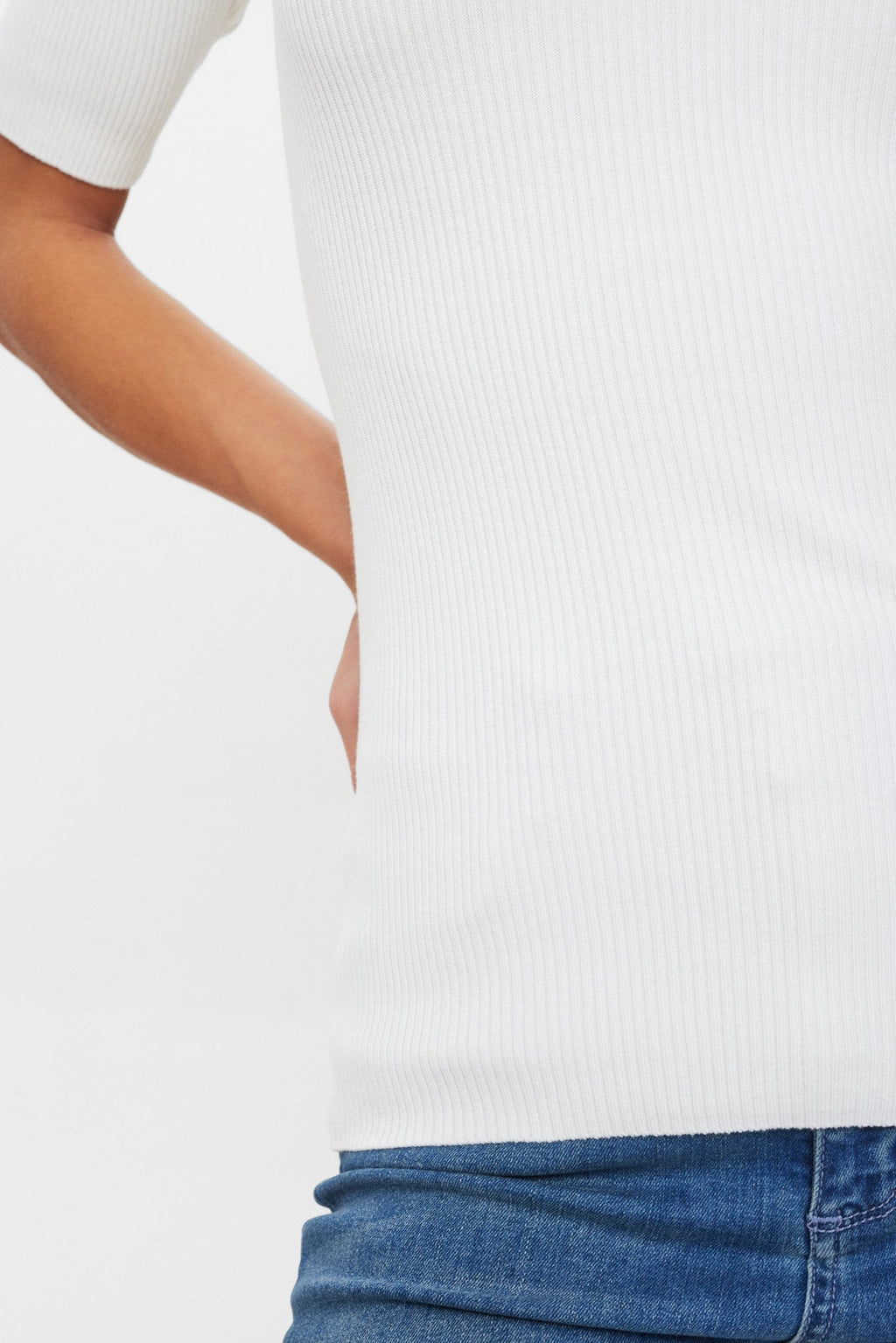 NUBIA SS PULLOVER  - Cloud Dancer