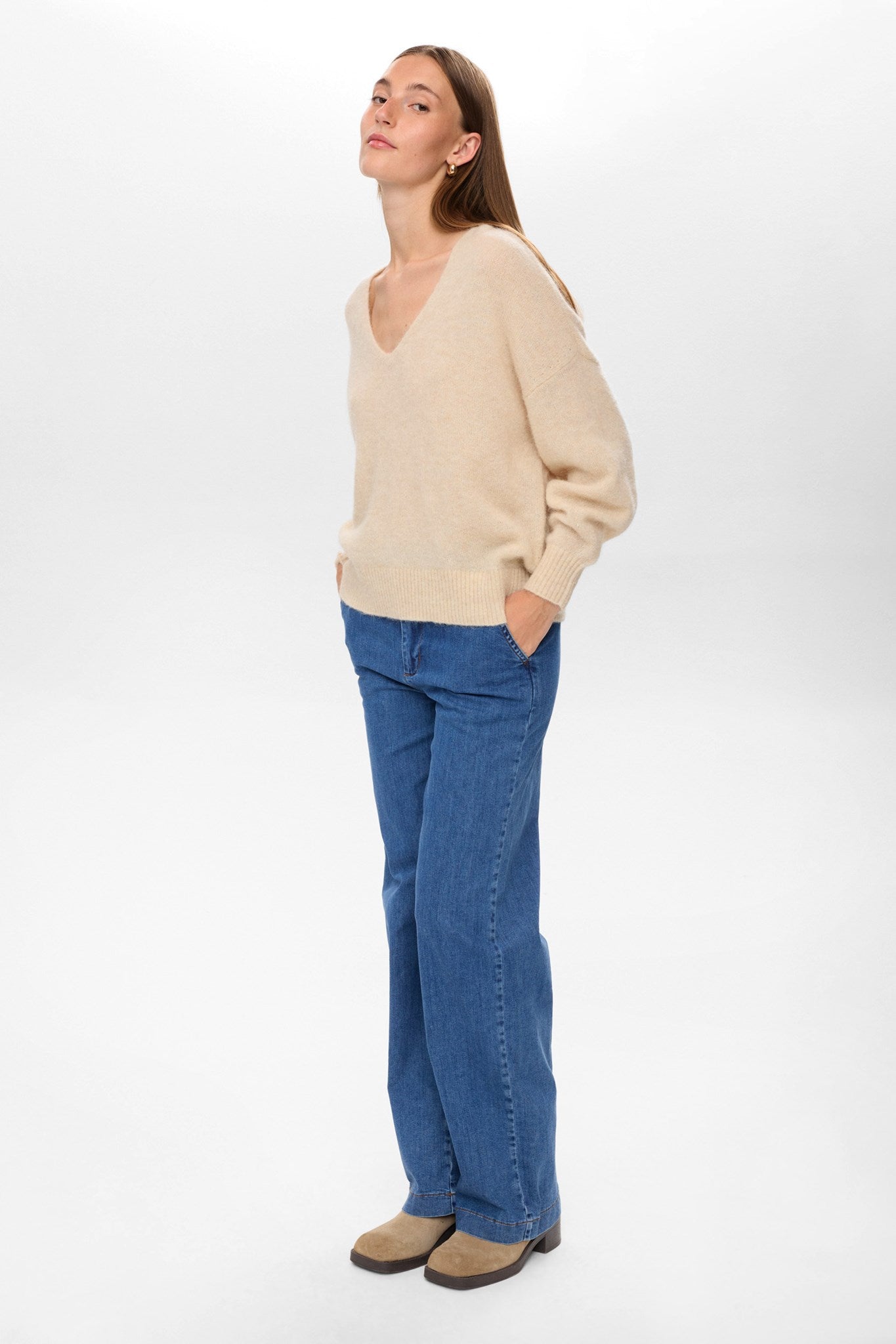 NURIETTE V-NECK PULLOVER  - Gray Morn